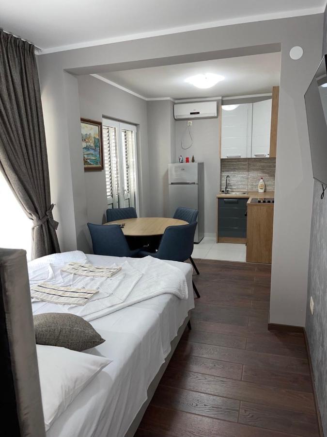 Guest House Mrvaljevic Budva Luaran gambar