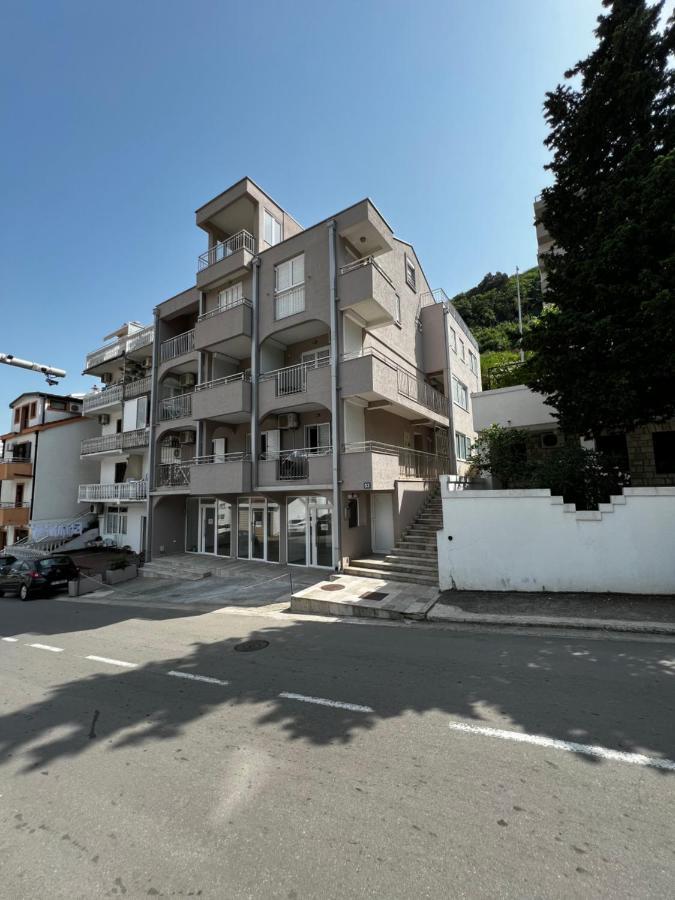 Guest House Mrvaljevic Budva Luaran gambar
