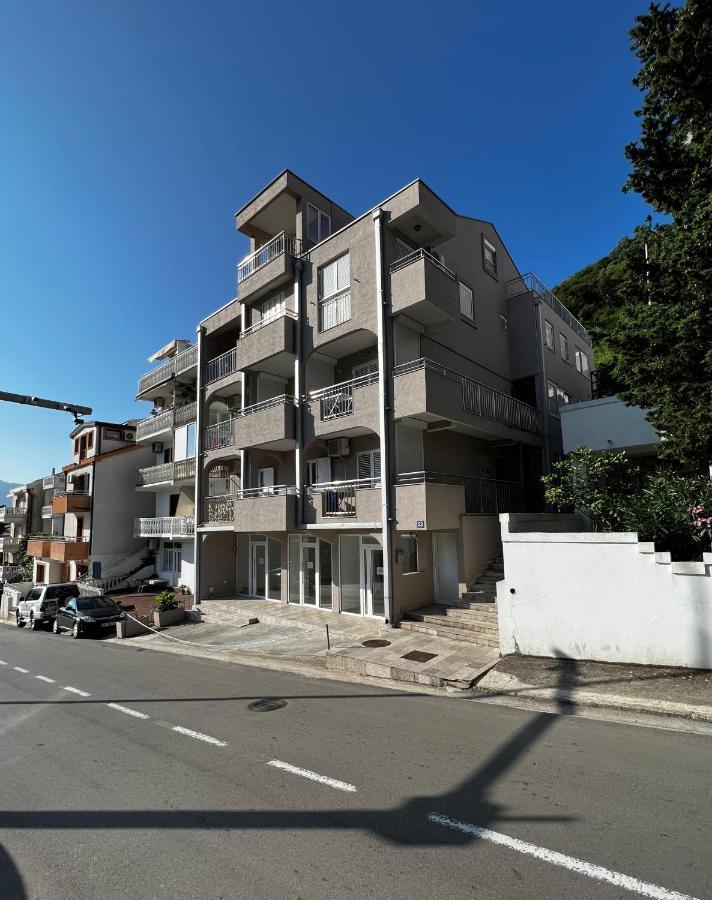 Guest House Mrvaljevic Budva Luaran gambar