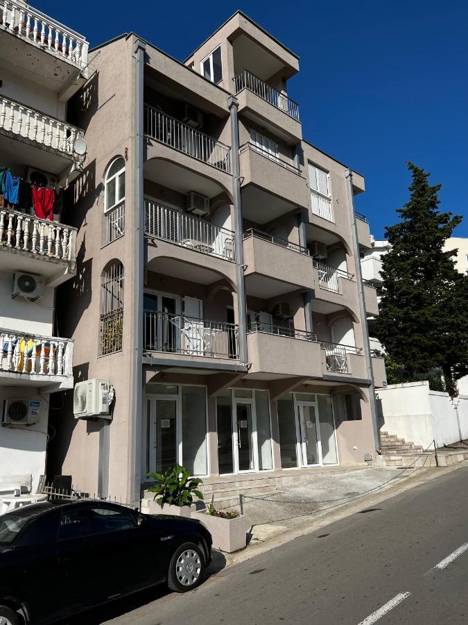 Guest House Mrvaljevic Budva Luaran gambar