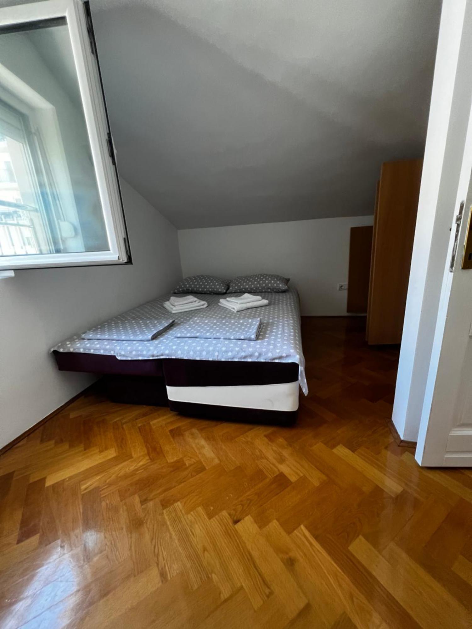 Guest House Mrvaljevic Budva Luaran gambar