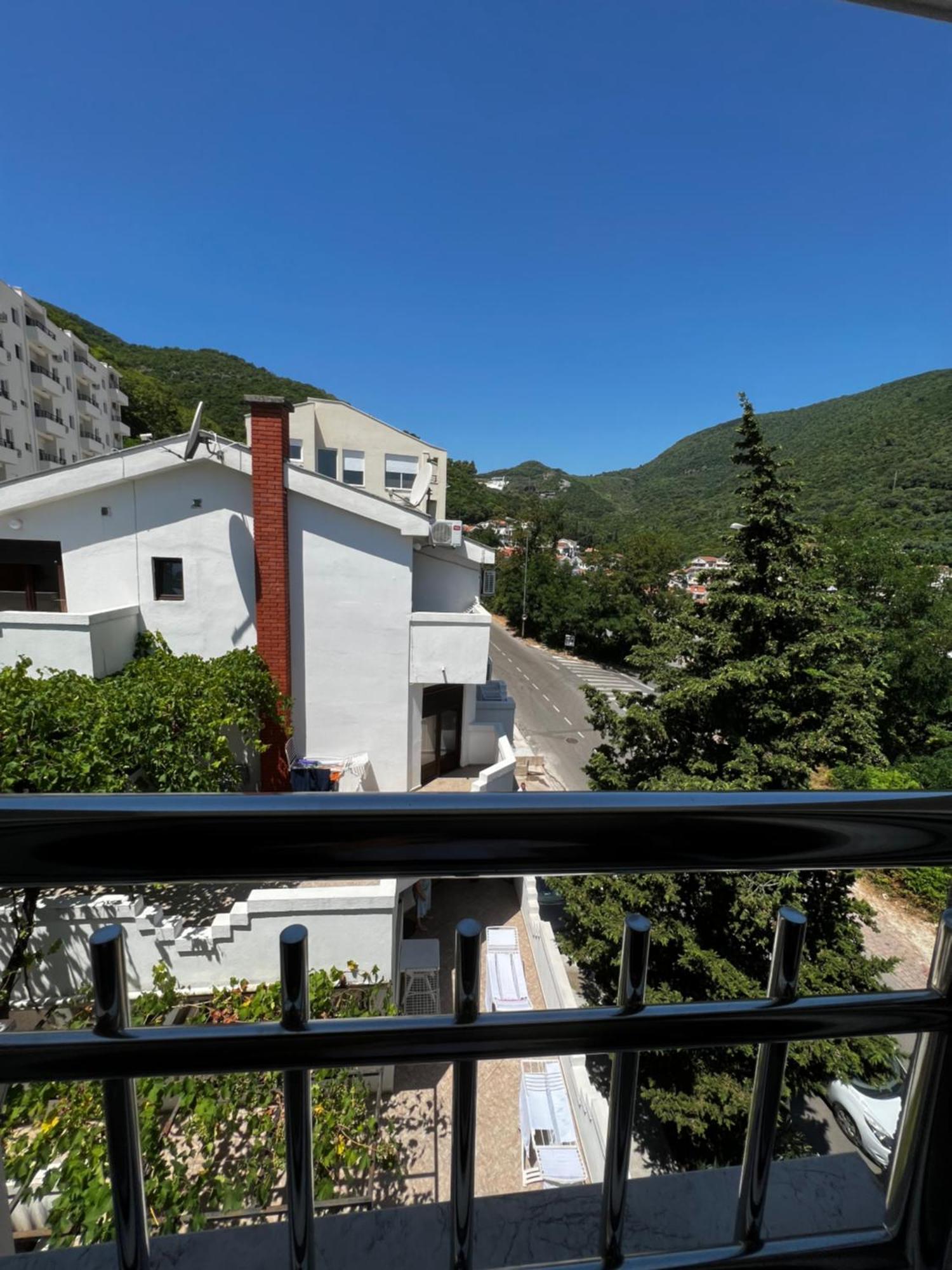 Guest House Mrvaljevic Budva Luaran gambar