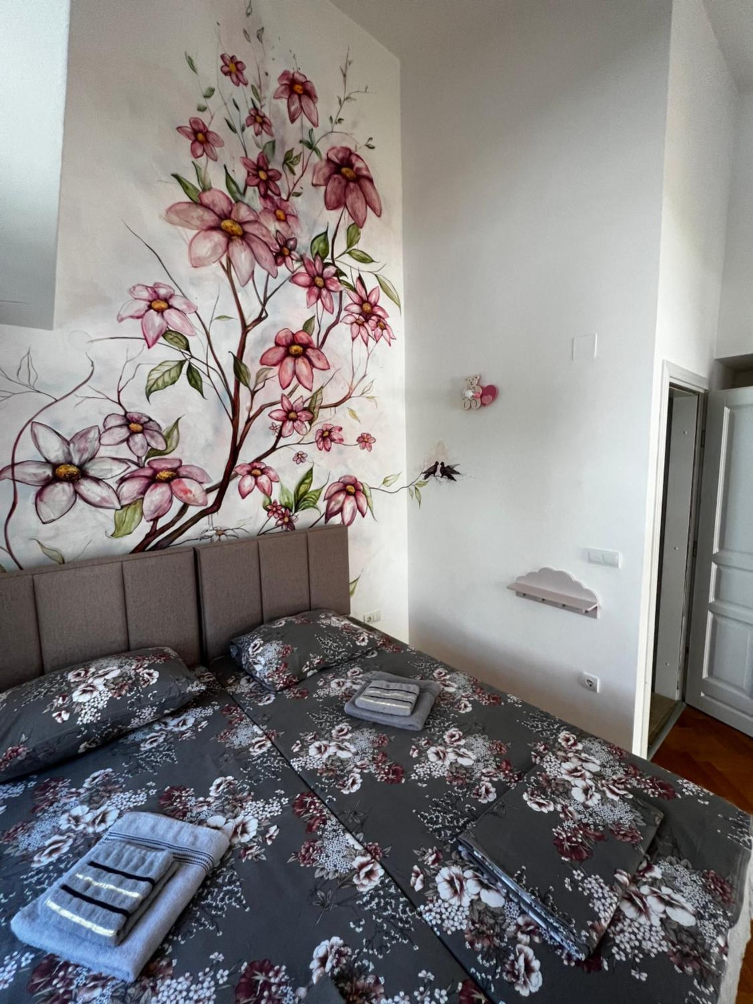 Guest House Mrvaljevic Budva Luaran gambar