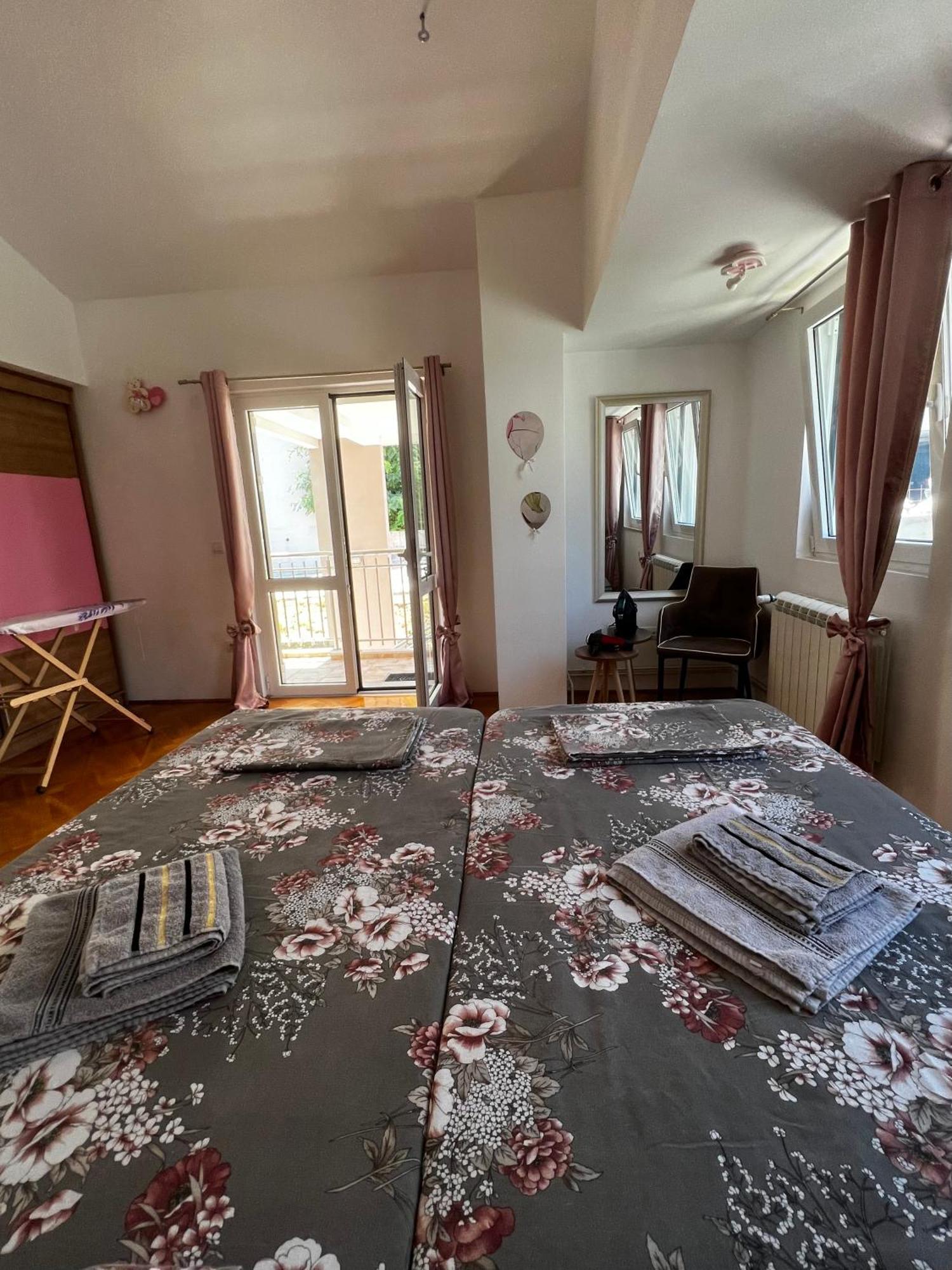 Guest House Mrvaljevic Budva Luaran gambar